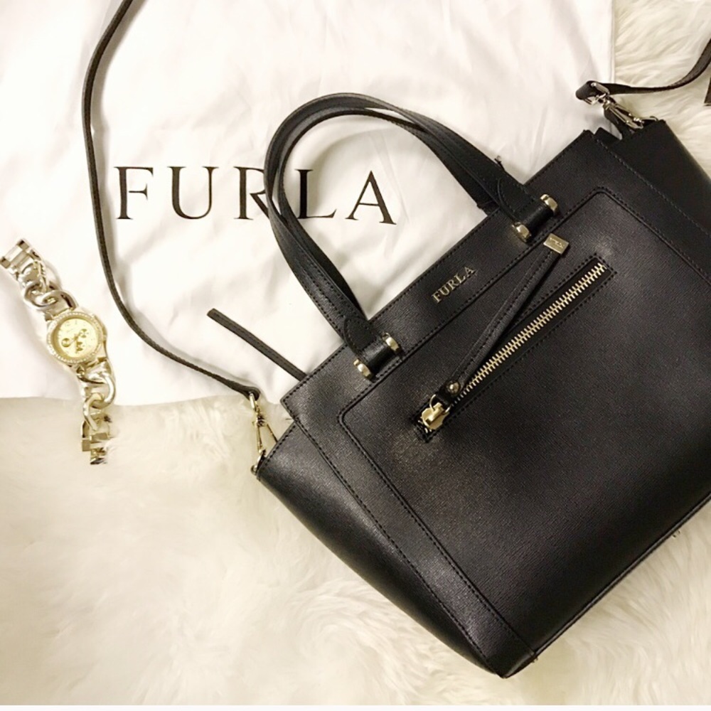 NWT💕FURLA SATCHEL